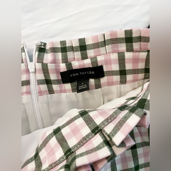 Ann Taylor Paper bag Waist Skirt with Tie Belt - Picture 3 of 4